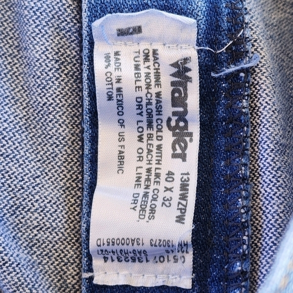 Mens Wrangler 13MWZPW sz 40 Denim bleached distressed Jeans - Picture 11 of 11